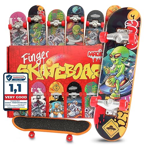 Magicat Set di 6 Mini Skateboard da Dita per Bambini I Finger Skateboard Edizione Spaziale I Giocattoli per Ragazzi e Ragazze I Regali di Natale 2024 Economici e Originali I Idee Regalo per Bambini
