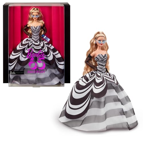 Barbie Signature 65° Anniversario - Bambola Glamour da Collezione con Capelli Biondi, Abito Bianco e Nero, Orecchini e Occhiali da Sole con Zaffiro, Giocattolo per Bambini, 6+ Anni, HRM58