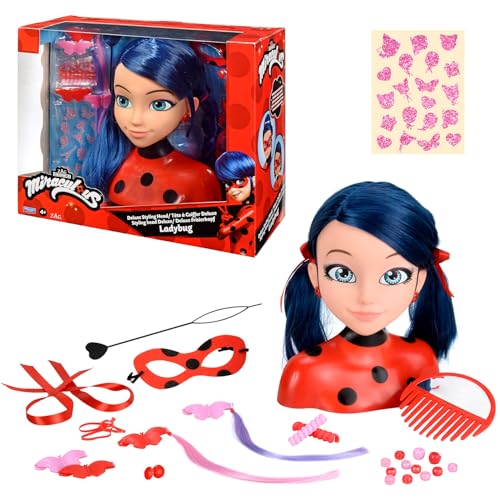 BANDAI - Miraculous Ladybug - Testa da Pettinare Miraculous Deluxe da 21 cm - Testa bambola da truccare e pettinare Marinette + 30 accessori, gioielli - Giocattolo per bambini 4 anni e + - P50247