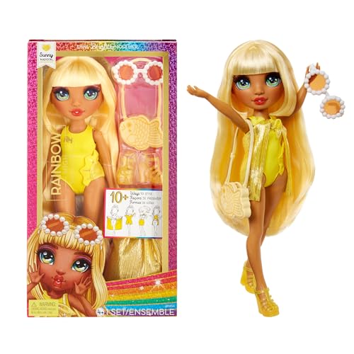 Rainbow High Swim & Style - Sunny (giallo) - Bambola da 28 cm con confezione scintillante e oltre 10 outfit - Costume da bagno rimovibile, sandali, accessori divertenti - Età 4-12 anni