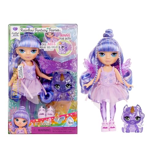 Rainbow High Littles Rainbow Fantasy Fairies & Pet - Amethyst, Viola - Bambola Piccola 14 cm Snodata e Animaletto Magico Unicorno Pegaso Fantasy con Ali da Fata intercambiabili. Età 4+
